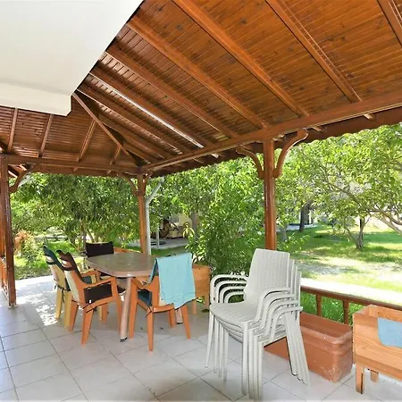 Vilă Huzur *